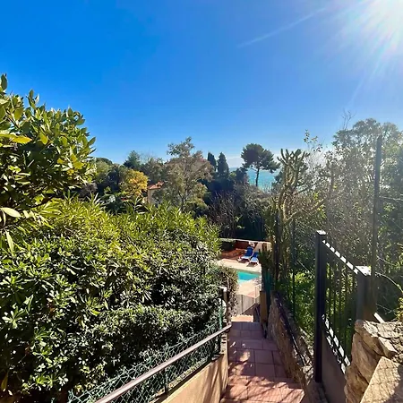 Pour 6 Personnes Avec Wi-fi Et Vue Sur - Fr-1-827-46 Roquebrune-Cap-Martin
